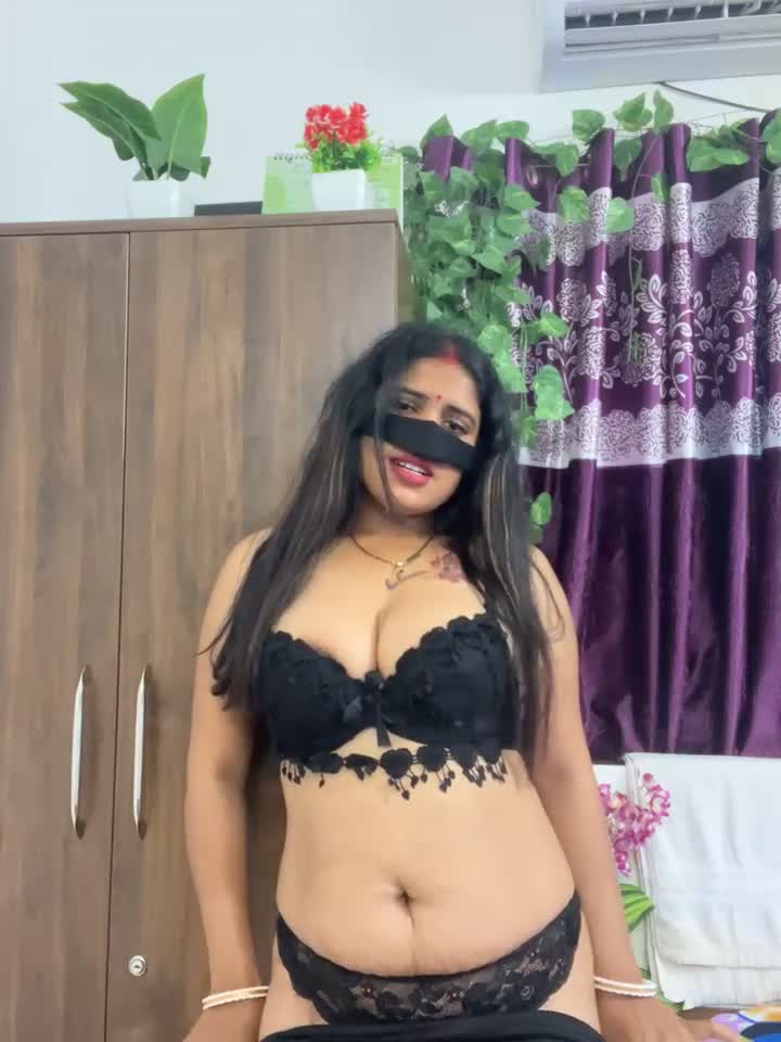 V-Hot-Sweti